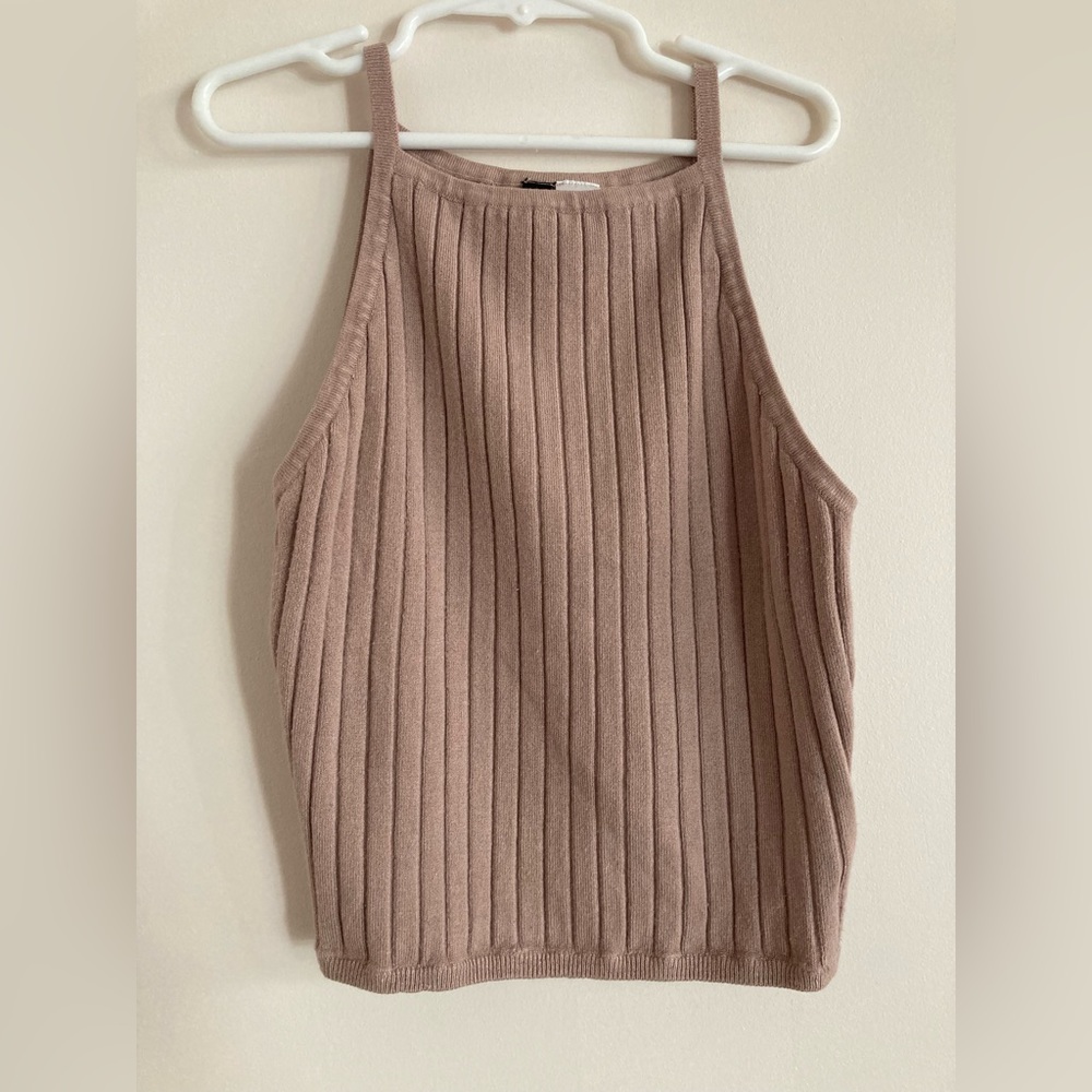 h&m light pink halter cropped top